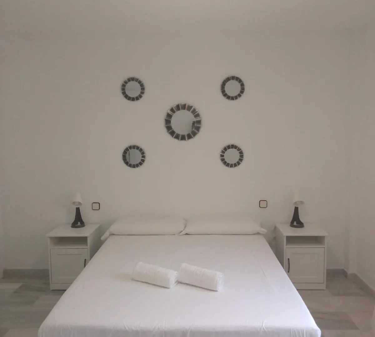 Fuengirola Puerto 2 Room & Parking 0*,  Spain